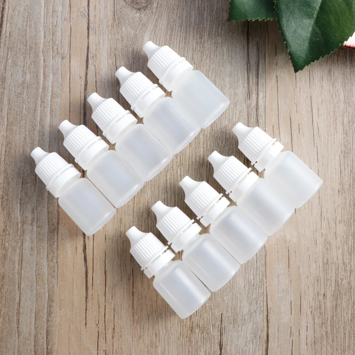 30 Pcs Eye Liquid Dropper Bottles Controlled Dripping Squeezable Childproof Dropping
30 Pcs Eye Liquid Dropper Bottles Controlled Dripping Squeezable Childproof Dropping