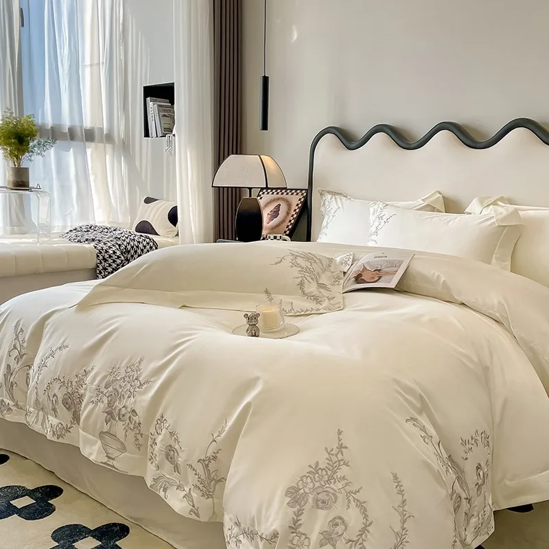 Blooming Elegant Flowers Chic Embroidery Off White Duvet cover 1000TC Egyptian Cotton Luxury Bedding Set Double Queen King 4Pcs
Blooming Elegant Flowers Chic Embroidery Off White Duvet cover 1000TC Egyptian Cotton Luxury Bedding Set Double Queen King 4Pcs