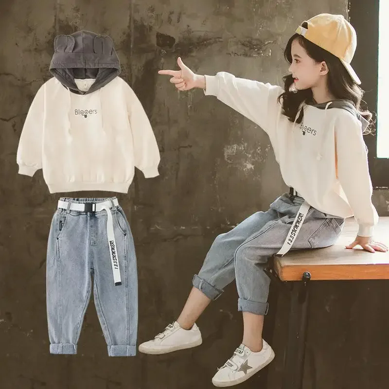 Spring and Autumn Fashion Kids Clothes Girl 2Pcs Set Long Sleeve Letter Hoodies Sweatshirts Pants Jeans Outfits Clothing 4-14Y
Spring and Autumn Fashion Kids Clothes Girl 2Pcs Set Long Sleeve Letter Hoodies Sweatshirts Pants Jeans Outfits Clothing 4-14Y