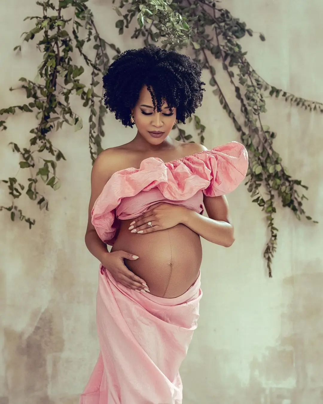

Pink Taffeta Ruffled Pregnant Women's Photoshoot Dress 2PC Off-shoulder Maternity Photography Dress Pregnancy Baby Shower Robe