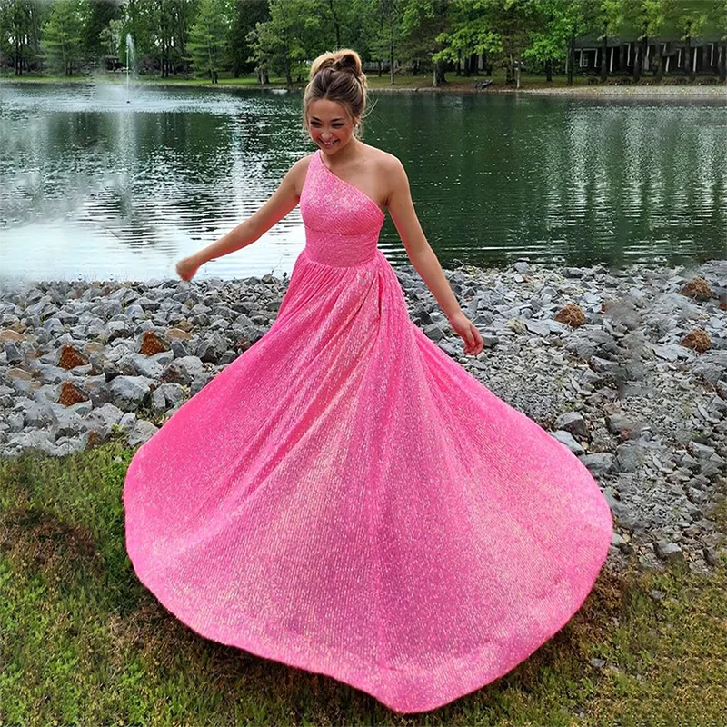 BLUE Prom Dresses Simple Sequin One-shoulder Evening Gown Elegant Backless Draped Floor-length Vestido De Noche for Women
BLUE Prom Dresses Simple Sequin One-shoulder Evening Gown Elegant Backless Draped Floor-length Vestido De Noche for Women