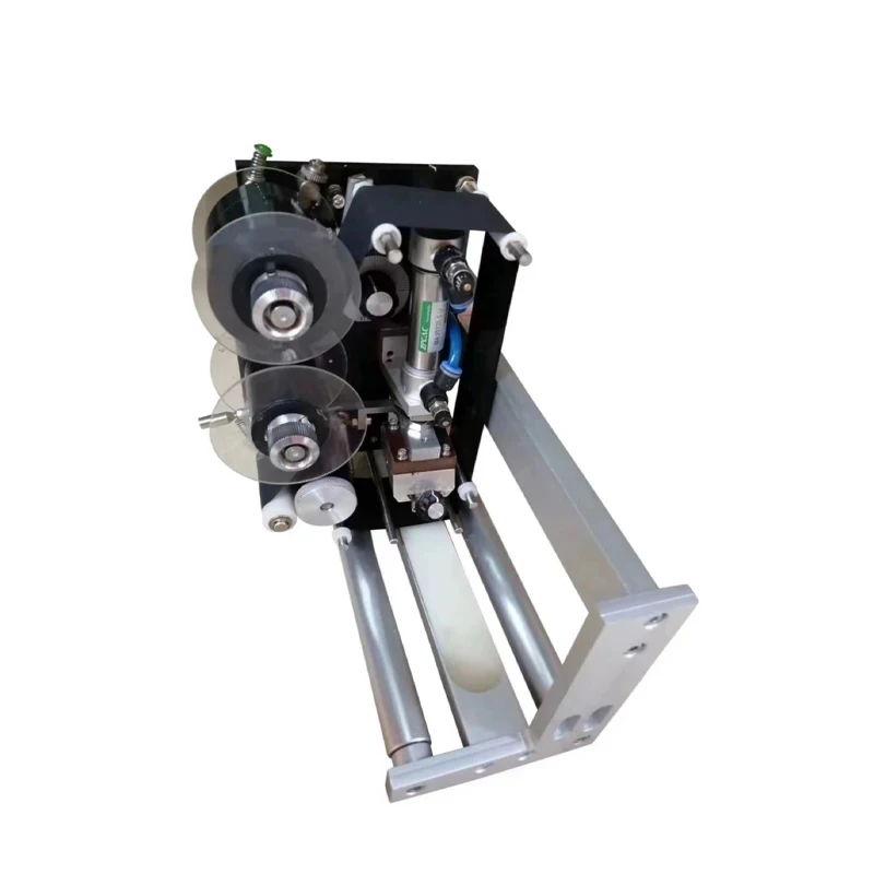 Синхронная и пневматическая ленточная термокодировочная машина с роликовым кронштейном
Синхронная и пневматическая ленточная термокодировочная машина с роликовым кронштейном