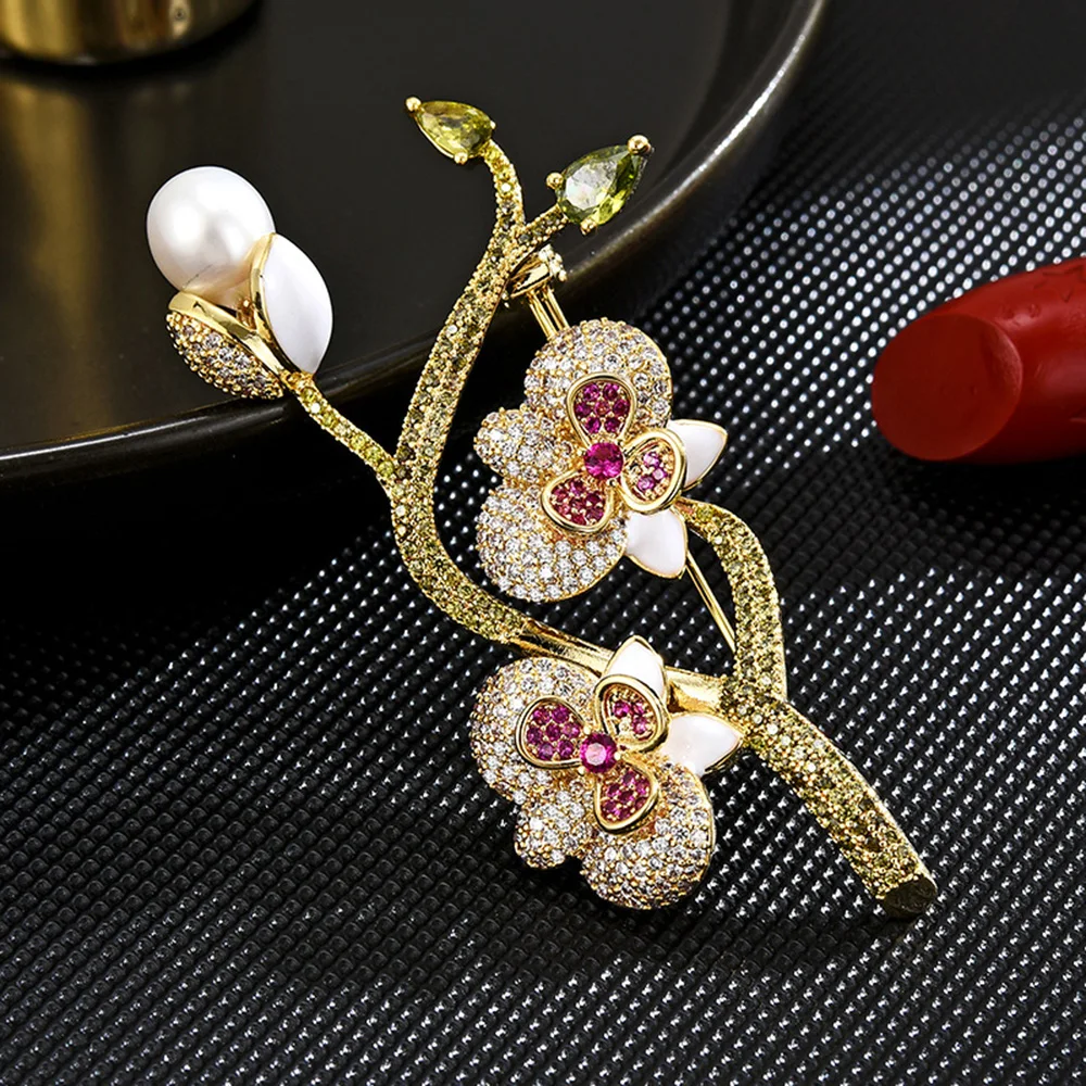 

High Quality Shining Crystal Zircon Brooch Freshwater Pearl Plum Blossom Copper Zircon Brooches Delicate Brooch Luxury Design