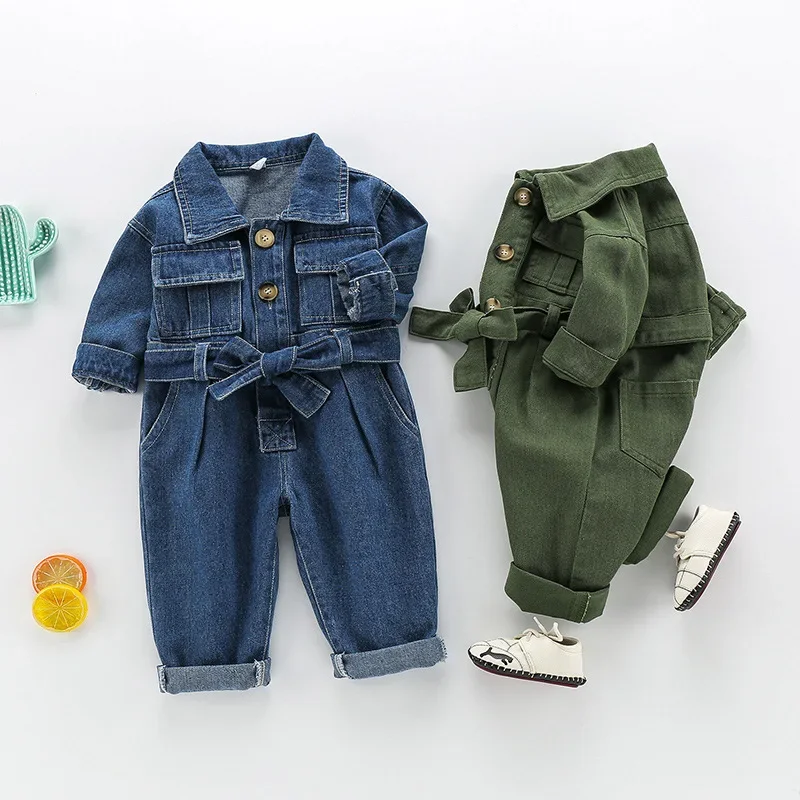 2022 Spring Kids Denim Jumpsuits Baby Long Sleeve Overalls Children Fashion Jeans Loose Trousers Korean Baby Boys Girls Outfit
2022 Spring Kids Denim Jumpsuits Baby Long Sleeve Overalls Children Fashion Jeans Loose Trousers Korean Baby Boys Girls Outfit