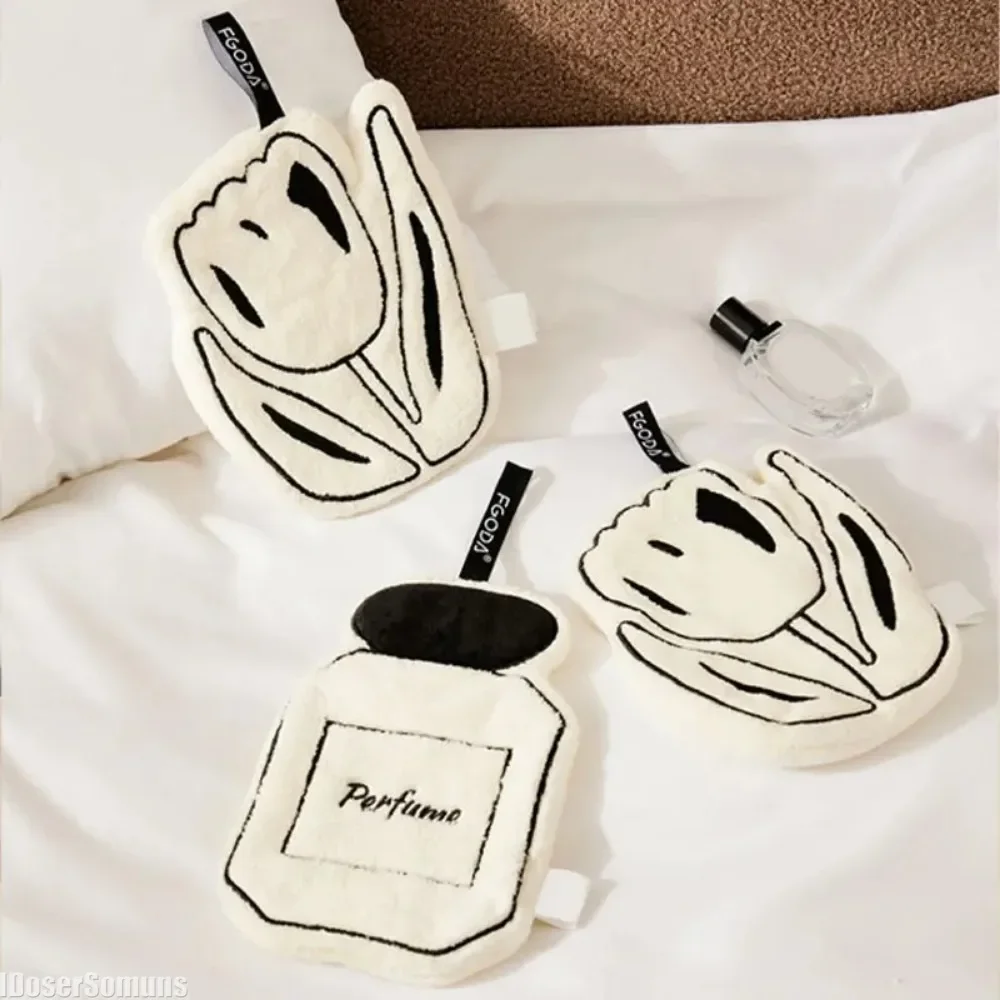 New Convenient Hanging Double-layer Hand Towel Home Thickened Speed Dry Absorbent Hand Cloth Kitchen and Bathroom Foot Mat
New Convenient Hanging Double-layer Hand Towel Home Thickened Speed Dry Absorbent Hand Cloth Kitchen and Bathroom Foot Mat