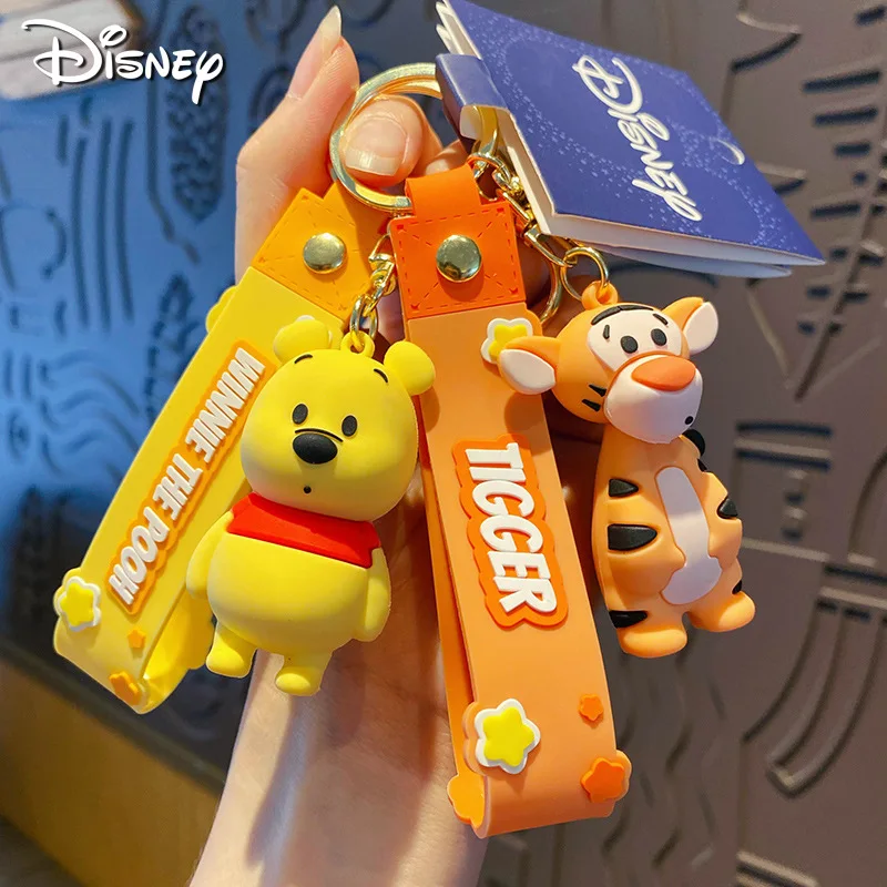 Disney Winne Pooh Bear Mickey Minnie Tigger Cartoon Keychain Winne and Friends Anime Peripheral Car Key Pendant Decor Toys
Disney Winne Pooh Bear Mickey Minnie Tigger Cartoon Keychain Winne and Friends Anime Peripheral Car Key Pendant Decor Toys