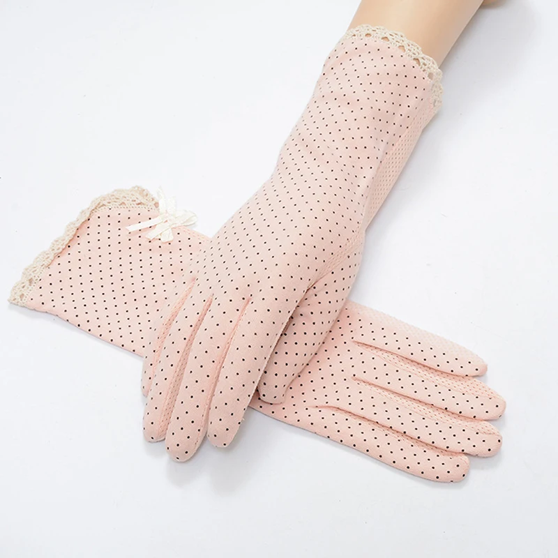Women Sun Protection Gloves Dot Printing Gloves Lace Bow Sunscreen Gloves Fashion Non-slip Summer/Autumn Women's Driving Gloves
Women Sun Protection Gloves Dot Printing Gloves Lace Bow Sunscreen Gloves Fashion Non-slip Summer/Autumn Women's Driving Gloves