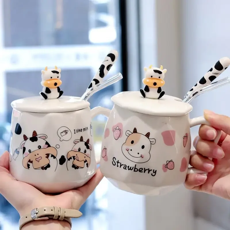 

Cartoon Cow Ceramic Cup With Lid Spoon Mug Cute Breakfast Cup Cute and Different Cups of Coffee Personalized Gift Original Mugs