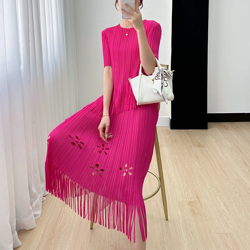 Miyake Pleated Dress 2023Summer New Comfortable Dress Women's Fashion Trend Foreign Elegant Temperament Skirt Fringed Long Skirt
Miyake Pleated Dress 2023Summer New Comfortable Dress Women's Fashion Trend Foreign Elegant Temperament Skirt Fringed Long Skirt