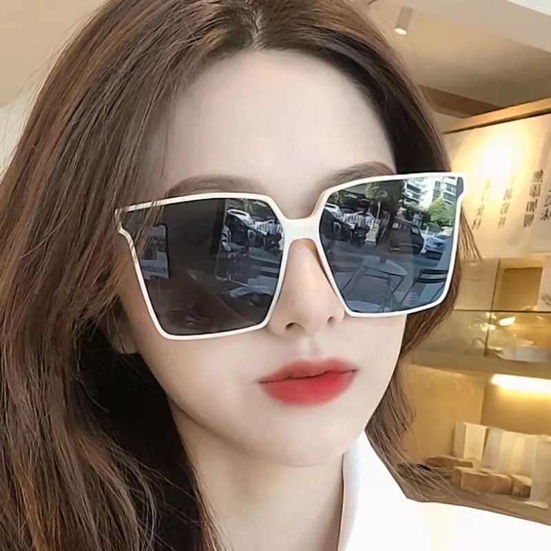 New Large Frame Square Sunglasses Women's Brand Designer Fashion Sun Glasses Men's Outdoor Driving Eyewear UV400 Oculos De Sol
New Large Frame Square Sunglasses Women's Brand Designer Fashion Sun Glasses Men's Outdoor Driving Eyewear UV400 Oculos De Sol
