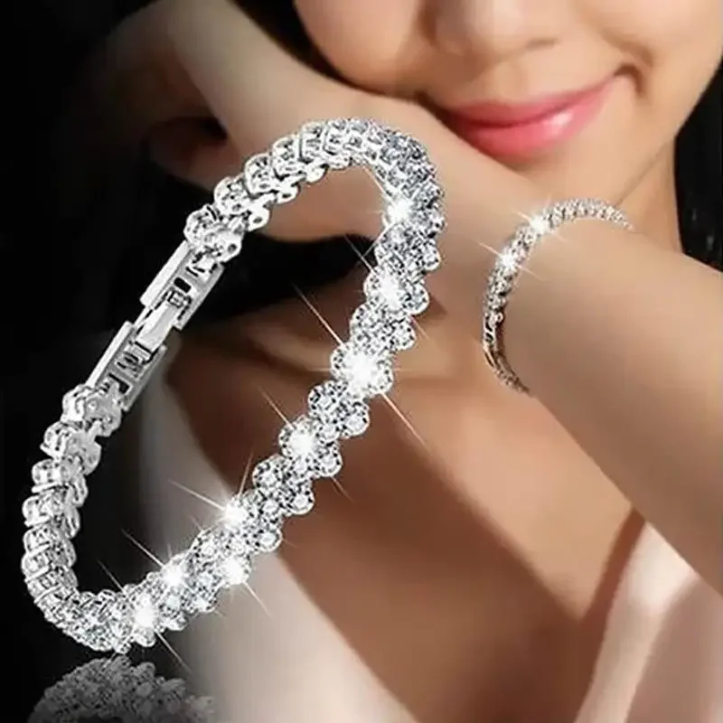 

+Water Drill Heart Encrusted Roman Bracelet Minority Design Sense Ins Simple Crystal Zircon Wedding Bracelet