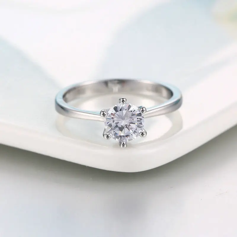 Imitation Mulberry stone diamond ring 2 carat 6 claw S925 ring female simple personality luxury fashion versatile
Imitation Mulberry stone diamond ring 2 carat 6 claw S925 ring female simple personality luxury fashion versatile