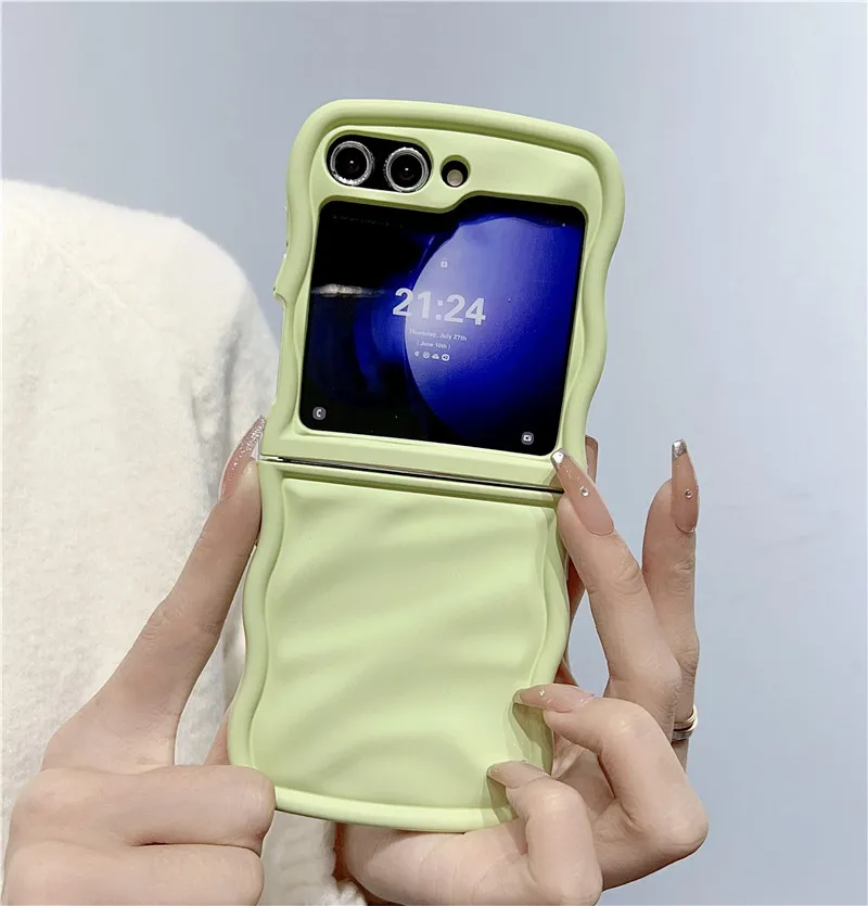 Lovebay Cute Ins Korean SolidColor Wave Pattern Simple Phone Case for Samsung Galaxy Z Flip5 5G Soft Shockproof Back Cover Funda
Lovebay Cute Ins Korean SolidColor Wave Pattern Simple Phone Case for Samsung Galaxy Z Flip5 5G Soft Shockproof Back Cover Funda