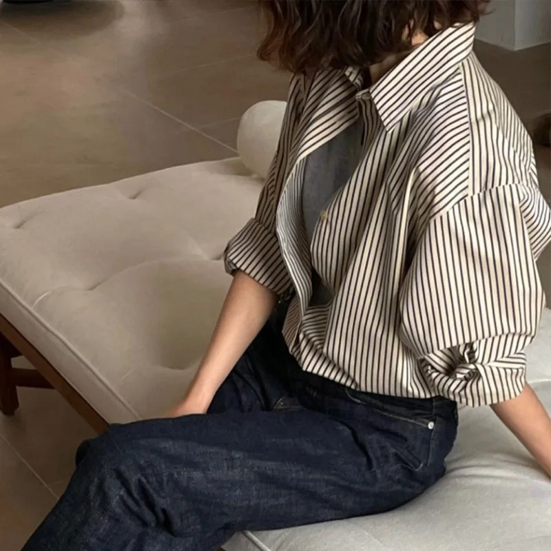MOO* striped shirt for women's new autumn/winter 2023 design sense, niche loose fitting long sleeved shirt
MOO* striped shirt for women's new autumn/winter 2023 design sense, niche loose fitting long sleeved shirt