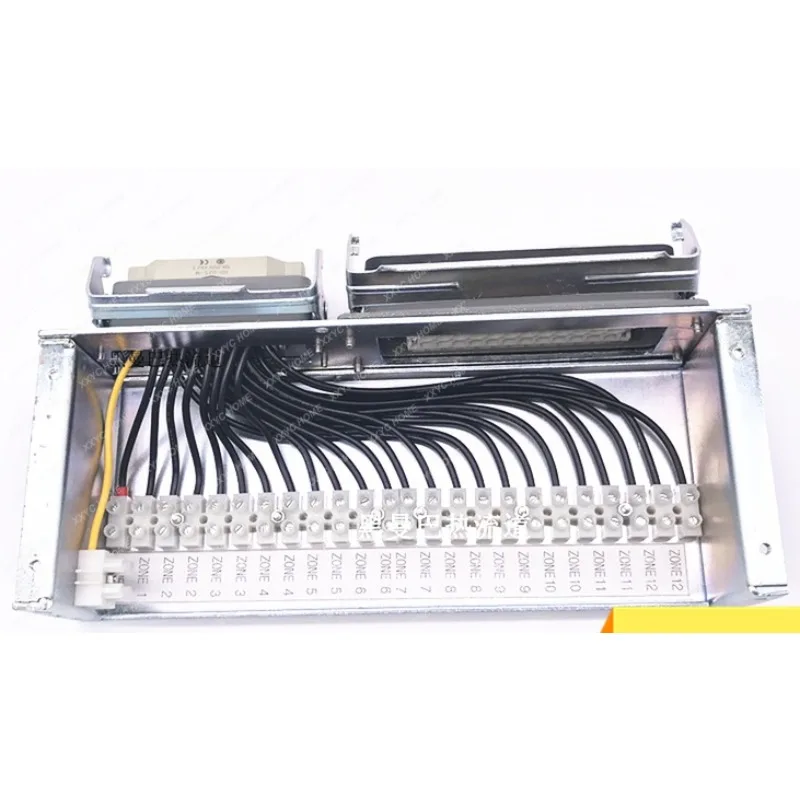 Hot Runner Junction Box PTC-12TB-G Imitation DME Junction Box Connector Socket Ptc8tbgts Switch Socket
Hot Runner Junction Box PTC-12TB-G Imitation DME Junction Box Connector Socket Ptc8tbgts Switch Socket