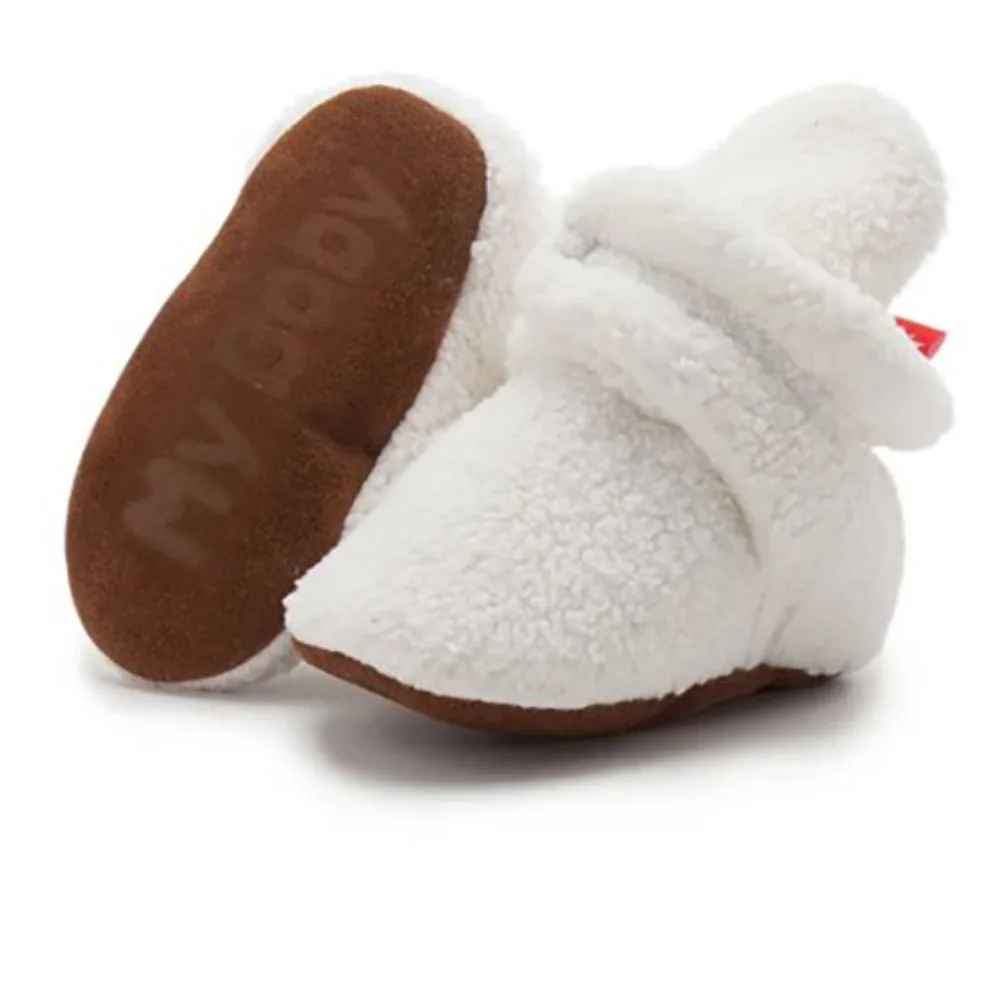 Plush Baby Socks Practical Warm Soft Sole Soft Toddler Shoes Thickening Breathable and Sweat Absorbing Newborn Infant Crib Shoes
Plush Baby Socks Practical Warm Soft Sole Soft Toddler Shoes Thickening Breathable and Sweat Absorbing Newborn Infant Crib Shoes