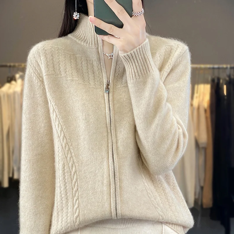 100% Australian wool knitted cardigan, women's long sleeved half high neck sweater, versatile and comfortable new coat Cardigan
100% Australian wool knitted cardigan, women's long sleeved half high neck sweater, versatile and comfortable new coat Cardigan