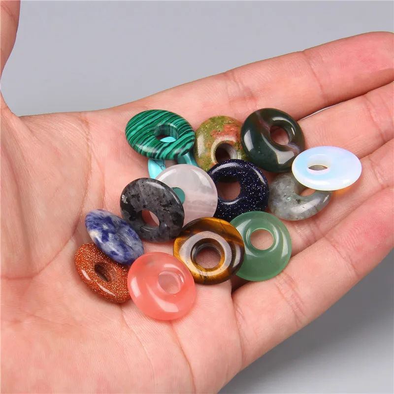 Оптовая продажа, бусины-подвески из натурального драгоценного камня в ассортименте размером 18 мм Agogo donut для изготовления ювелирных изделий, 10 шт. 
Оптовая продажа, бусины-подвески из натурального драгоценного камня в ассортименте размером 18 мм Agogo donut для изготовления ювелирных изделий, 10 шт.