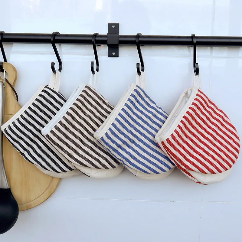 1 шт., силиконовые перчатки с защитой от ожогов
1 шт., силиконовые перчатки с защитой от ожогов