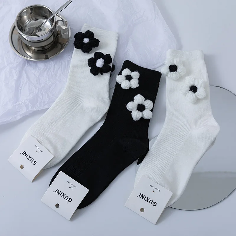 Black and White Socks Women All Cotton Socks Knit Flowers Sweet INS Stereo Handmade Socks Long Socks
Black and White Socks Women All Cotton Socks Knit Flowers Sweet INS Stereo Handmade Socks Long Socks