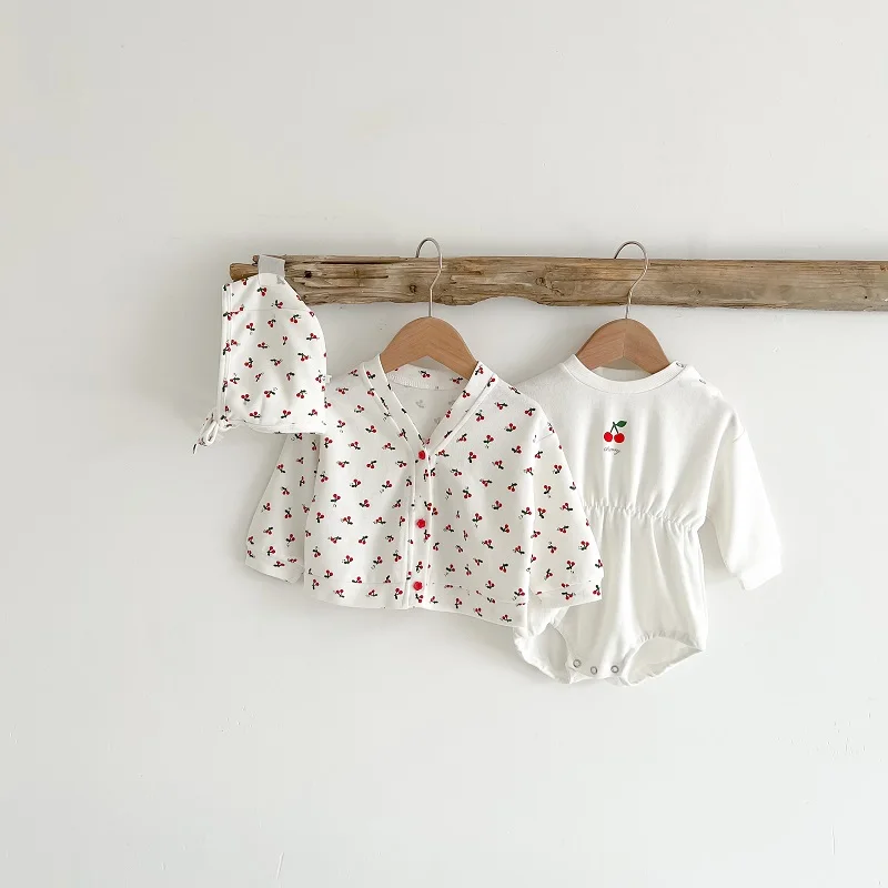 Baby Girl Clothes 0-24Months Newborn Princess Long Sleeve Cherry Print Cotton Romper Cardigan Jacket Tops Outfits Spring Suit
Baby Girl Clothes 0-24Months Newborn Princess Long Sleeve Cherry Print Cotton Romper Cardigan Jacket Tops Outfits Spring Suit