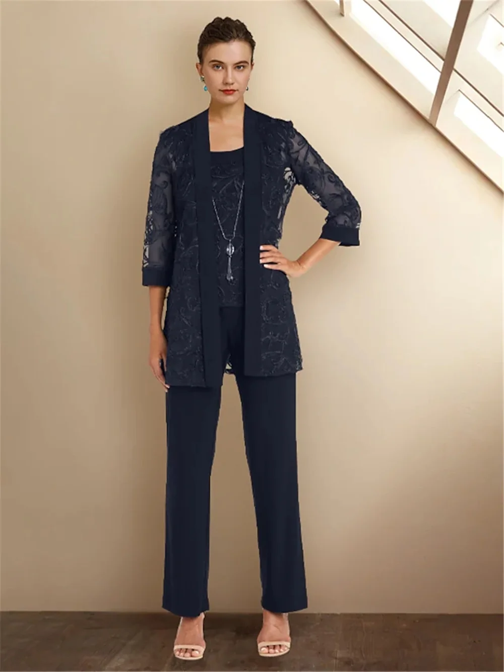 Pantsuit 3 Piece Suit Mother of the Bride Dress Elegant Wrap Included Floor Length Chiffon Lace Sleeveless with Appliques
Pantsuit 3 Piece Suit Mother of the Bride Dress Elegant Wrap Included Floor Length Chiffon Lace Sleeveless with Appliques