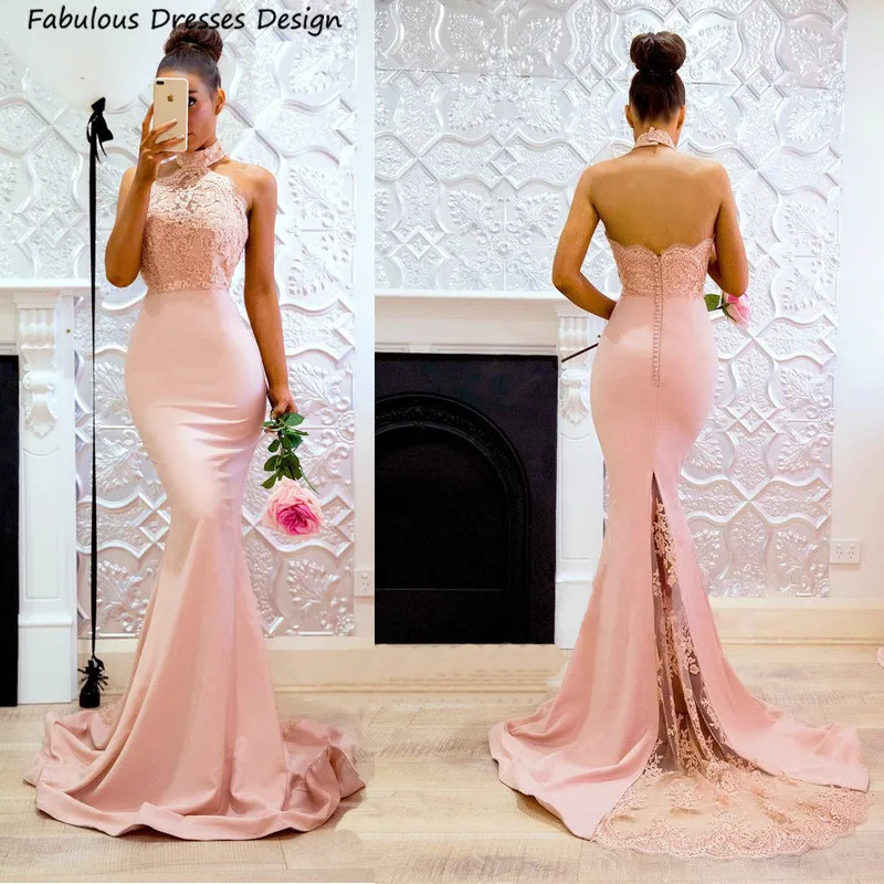 Pink Applique Lace Bridesmaid Dresses Halter High Neck Backless Button Wedding Party Dress Sheer Tulle Sweep Train Prom Gown
Pink Applique Lace Bridesmaid Dresses Halter High Neck Backless Button Wedding Party Dress Sheer Tulle Sweep Train Prom Gown