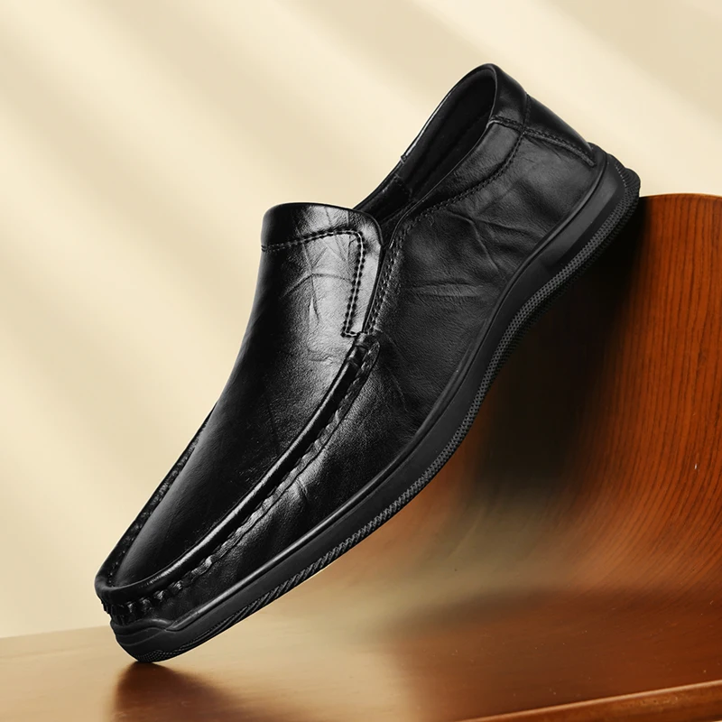 Genuine Leather Shoes Men slip on fashion Soft Casual Sneakers Male genuine leather Walking Driving Shoes Loafers men Moccasins
Genuine Leather Shoes Men slip on fashion Soft Casual Sneakers Male genuine leather Walking Driving Shoes Loafers men Moccasins
