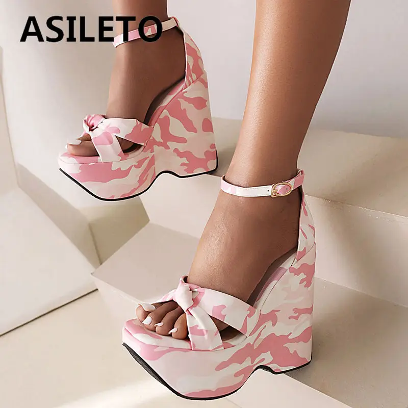 ASILETO Design Women Sandals Open Toe Cover Hee Wedges Buckle Strap Bowknot Big Size 41 42 Mixed Fashion Dating Female Shoes
ASILETO Design Women Sandals Open Toe Cover Hee Wedges Buckle Strap Bowknot Big Size 41 42 Mixed Fashion Dating Female Shoes