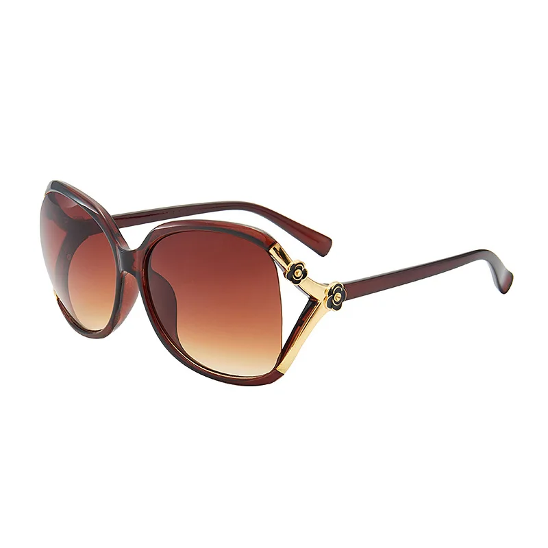 New Fashion European and American Metal Designer Sunglasses Womens Large Frame Camellia Sunglasses Trend Glasses Women
New Fashion European and American Metal Designer Sunglasses Womens Large Frame Camellia Sunglasses Trend Glasses Women