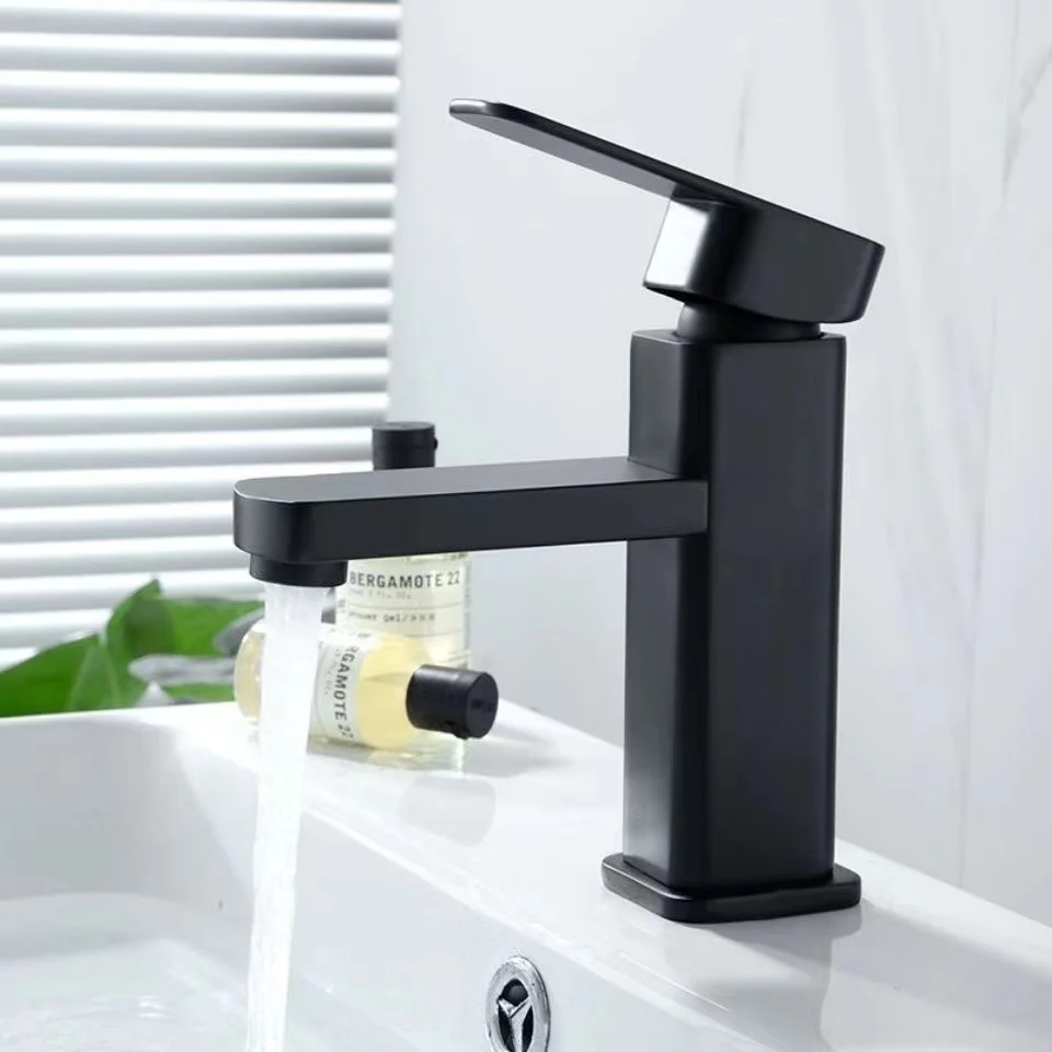 Bathroom Basin Faucet Stainless Steel/Ceramic Fashion Black Copper Bottom Square Single Hole Paint Hot and Cold Sink Faucet
Bathroom Basin Faucet Stainless Steel/Ceramic Fashion Black Copper Bottom Square Single Hole Paint Hot and Cold Sink Faucet