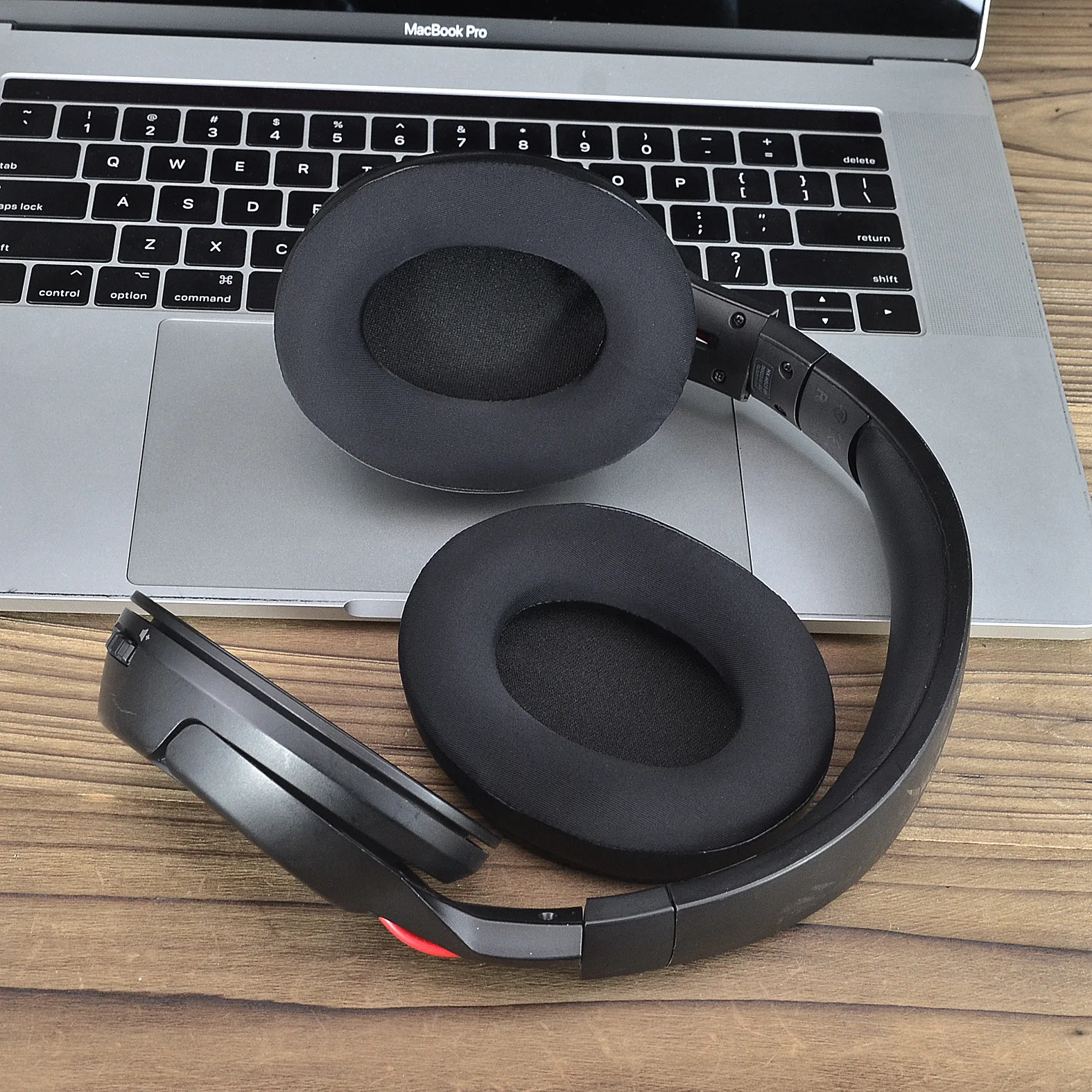 Replacement Earpads for HyperX Cloud Alpha/Cloud Alpha S Headphones Cooling Gel Ear Cushion Earmuff Sleeve Headband Replacement Earpads for HyperX Cloud Alpha/Cloud Alpha S Headphones Cooling Gel Ear Cushion Earmuff Sleeve Headband
