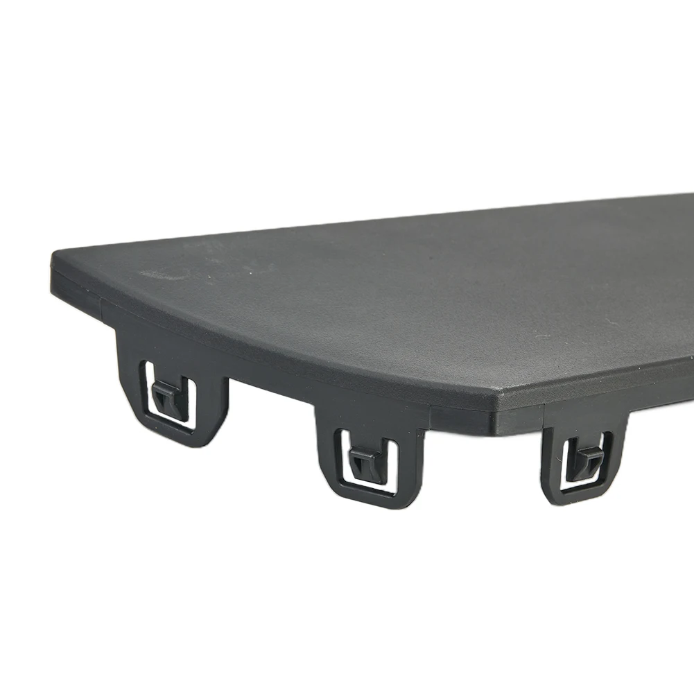 Rear Bumper Tow Hitch Cover Black Bumper Tow Hitch Cover Exterior Parts High Reliability Car 100% Brand New None
Rear Bumper Tow Hitch Cover Black Bumper Tow Hitch Cover Exterior Parts High Reliability Car 100% Brand New None