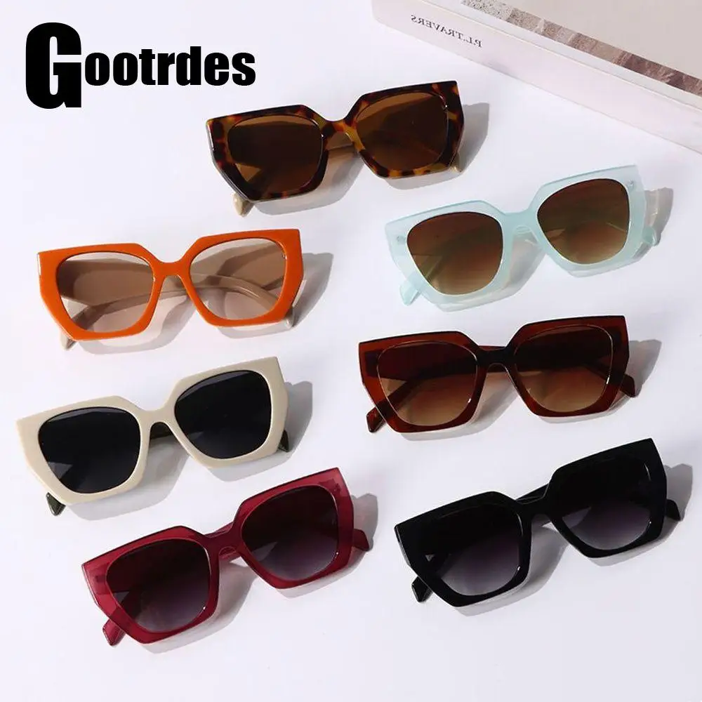 Fashion Retro Oversized Sunglasses for Women Men Trendy Show Street Snap Shades Summer UV400 Protection Sun Glasses Eyewear
Fashion Retro Oversized Sunglasses for Women Men Trendy Show Street Snap Shades Summer UV400 Protection Sun Glasses Eyewear