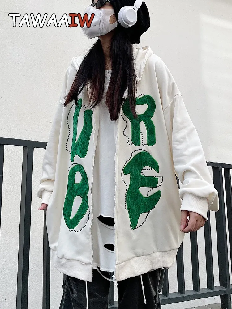 Tawaaiw Hip Hop Letter Embroidery Casual Sweatshirts Women Oversized Streetwear Harakuju Outwear Coats Female Loose Hoodies 2022 
Tawaaiw Hip Hop Letter Embroidery Casual Sweatshirts Women Oversized Streetwear Harakuju Outwear Coats Female Loose Hoodies 2022