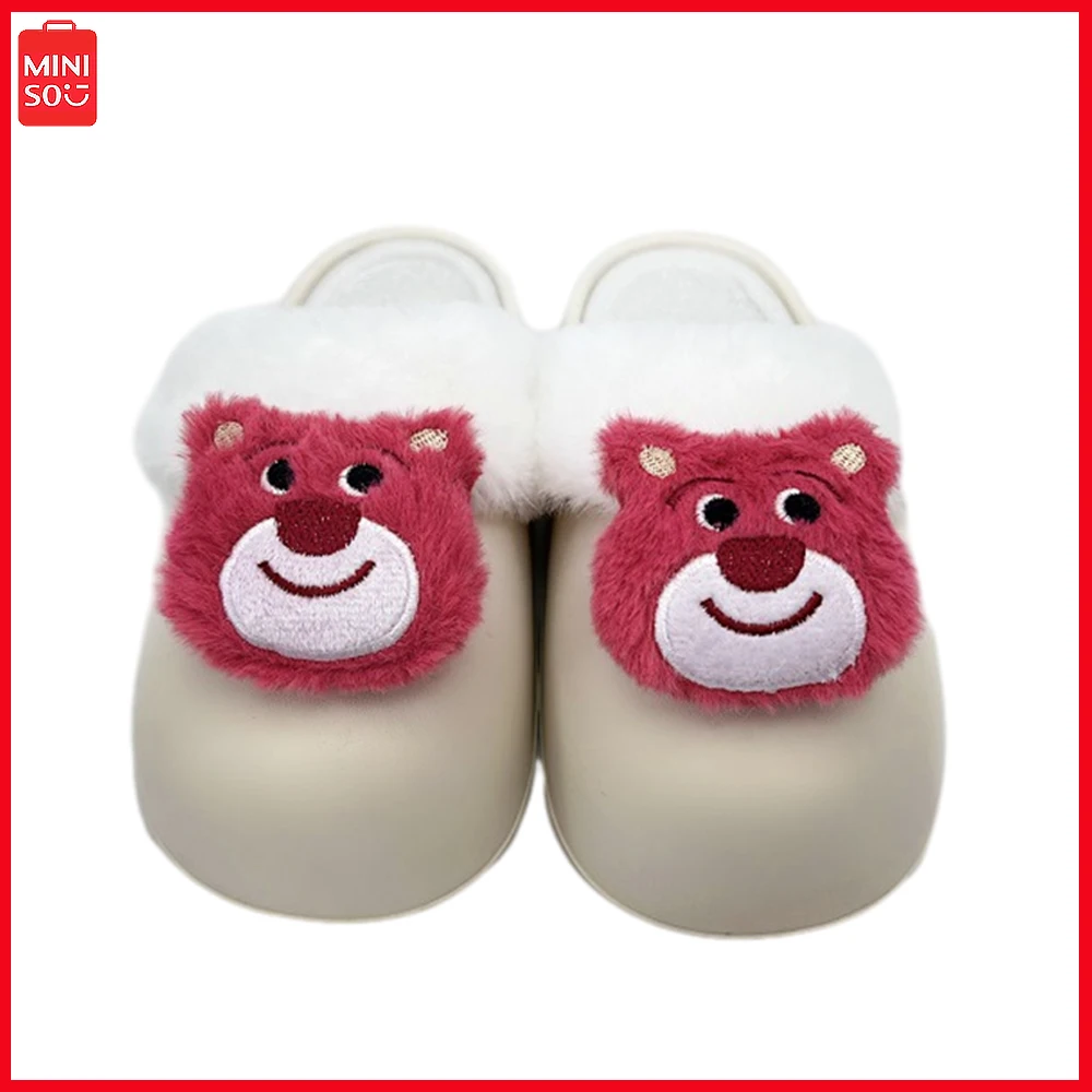 Miniso Lotso New Cartoon Baotou Cotton Slippers Students Autumn Winter Home Waterproof Warm Plush Kawaii Slippers Christmas Gift
Miniso Lotso New Cartoon Baotou Cotton Slippers Students Autumn Winter Home Waterproof Warm Plush Kawaii Slippers Christmas Gift