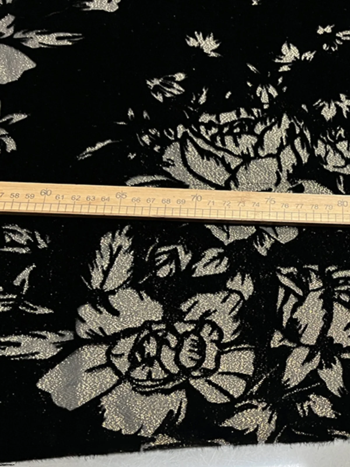 

Высококачественная Вельветовая ткань высокого качества из натурального шелка, черная плетеная ткань с вырезами, дизайнерская одежда для Чонсам Qipao