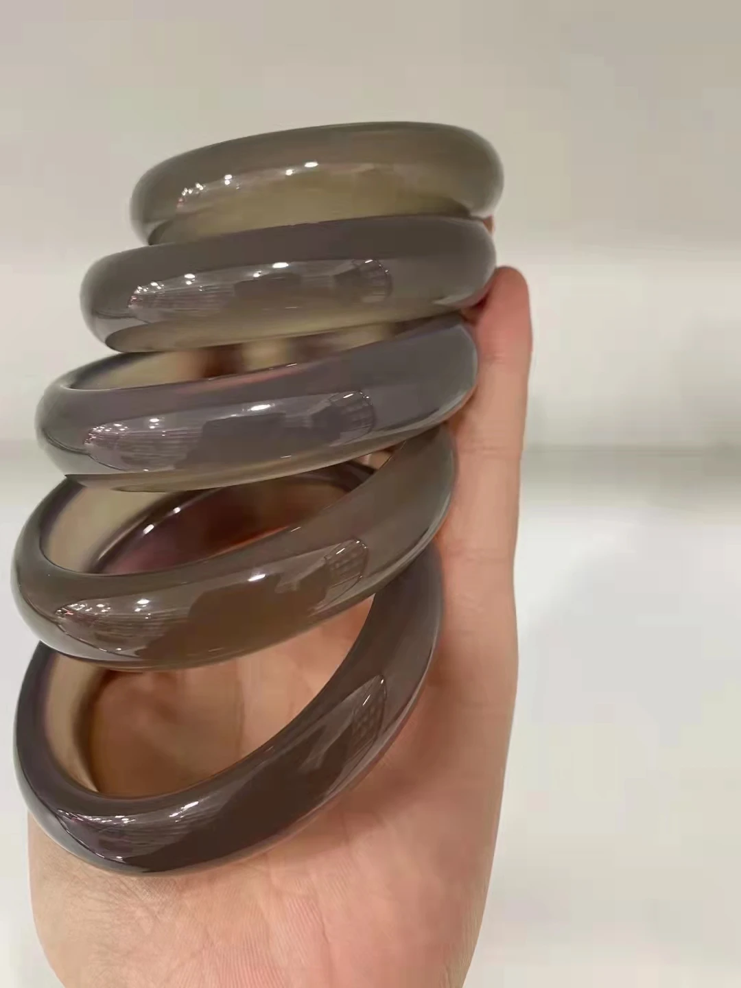 AAA Natural Ice grey Agate Chalcedony Bracelet Ladies Fashion Accessories FINE Jewelry Princess Bracelet Jewelry Gift
AAA Natural Ice grey Agate Chalcedony Bracelet Ladies Fashion Accessories FINE Jewelry Princess Bracelet Jewelry Gift