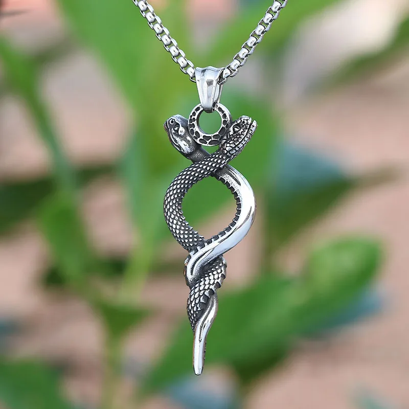 Punk 2024 New Double 3D Snake Pendant Necklace Fashion Metal Chain Jewelry Man Women Boyfriend Gift Animal Accessories
Punk 2024 New Double 3D Snake Pendant Necklace Fashion Metal Chain Jewelry Man Women Boyfriend Gift Animal Accessories