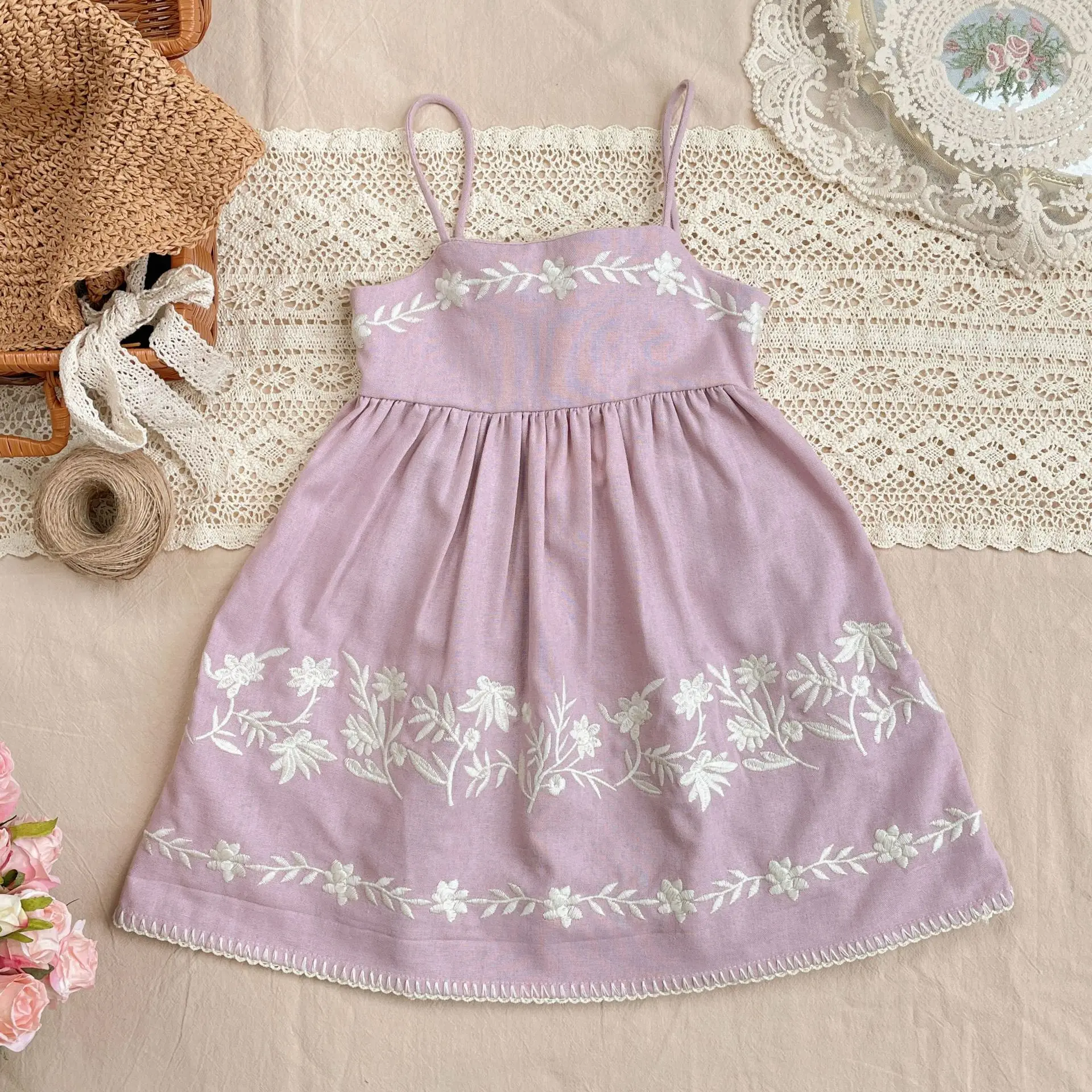 

Jenny&Dave In stock! Girls' Dress 2024 Summer Children's Countryside Style Heavy Industry Embroidered Hanging Dress Girls' Dress