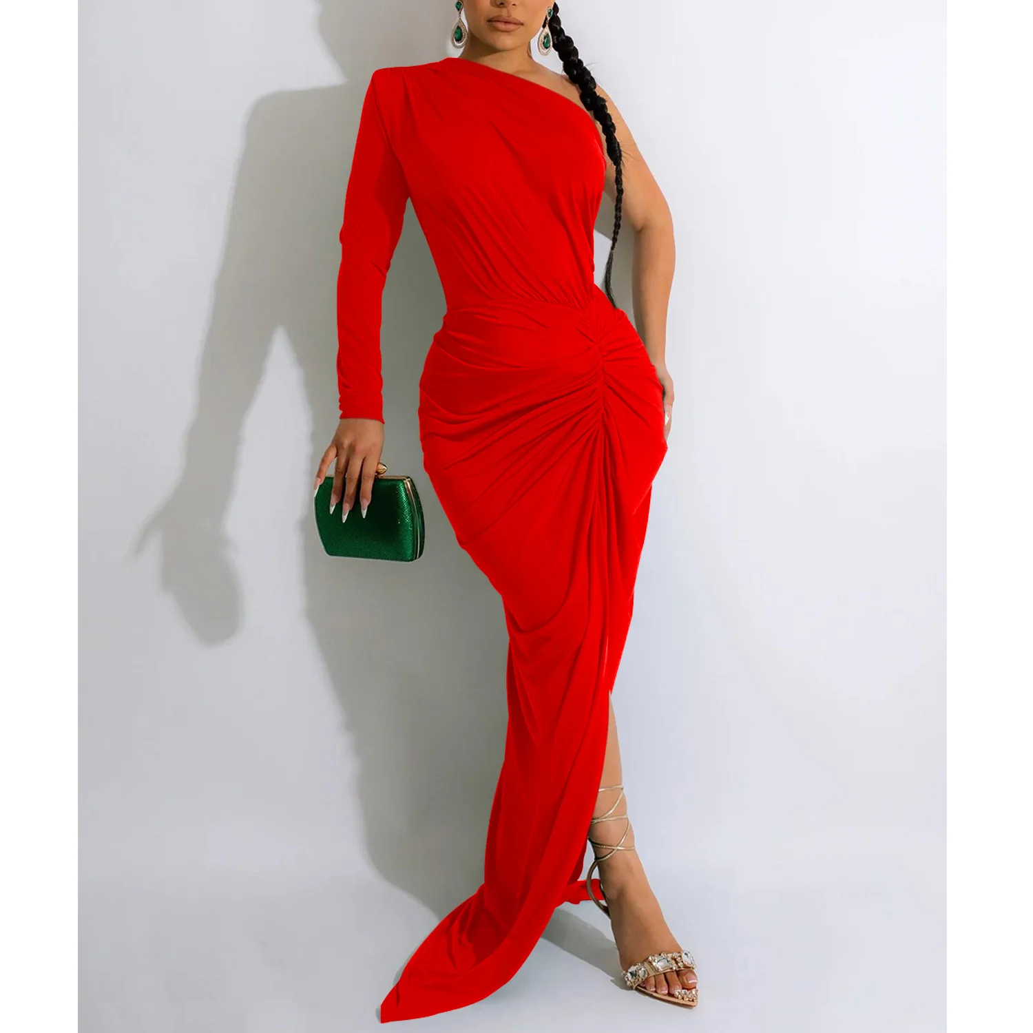 Fashion Women's Dress Autumn Single Oblique Shoulder Long Sleeve Slim High Slit Comfortable Fold Ladies Dress 
Fashion Women's Dress Autumn Single Oblique Shoulder Long Sleeve Slim High Slit Comfortable Fold Ladies Dress