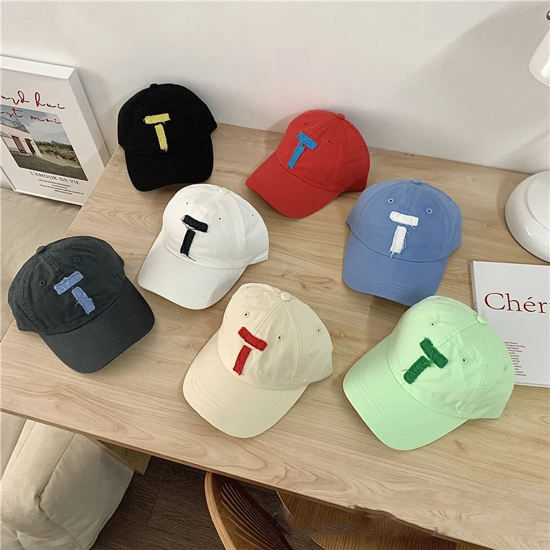 College Style Personality Children's Baseball Cap Boys Girls Fashion Contrast Letter Applique Decorat Sunhat Head Wear Bonnet
College Style Personality Children's Baseball Cap Boys Girls Fashion Contrast Letter Applique Decorat Sunhat Head Wear Bonnet