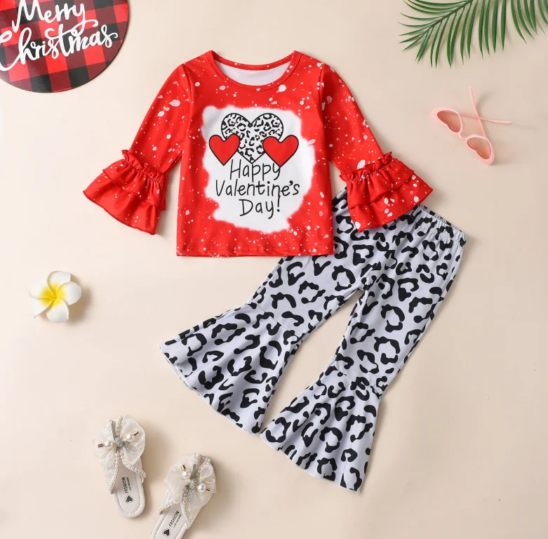 Retail New Baby Girls Spring Cute Valentine Sets, Letter Love T-shirt + Pants 2-6 T
Retail New Baby Girls Spring Cute Valentine Sets, Letter Love T-shirt + Pants 2-6 T