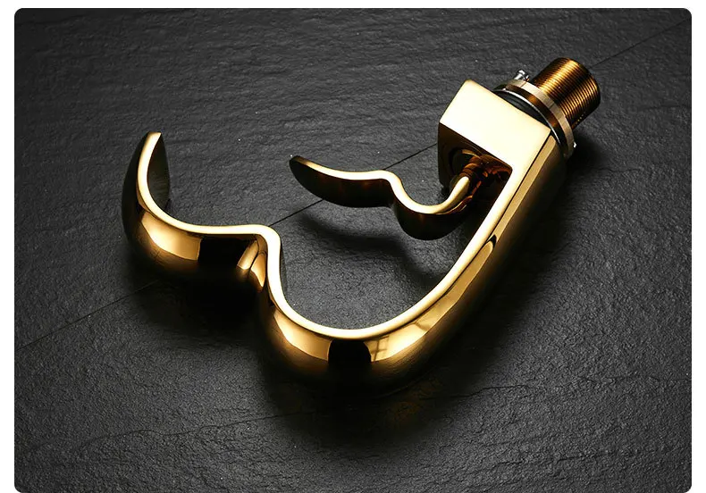 Brass Bathroom Waterfall Faucet Hot Cold Basin Sink Tap Creative Heart-shaped Bath Vanity Mixer Faucets torneira pia banheiro Brass Bathroom Waterfall Faucet Hot Cold Basin Sink Tap Creative Heart-shaped Bath Vanity Mixer Faucets torneira pia banheiro