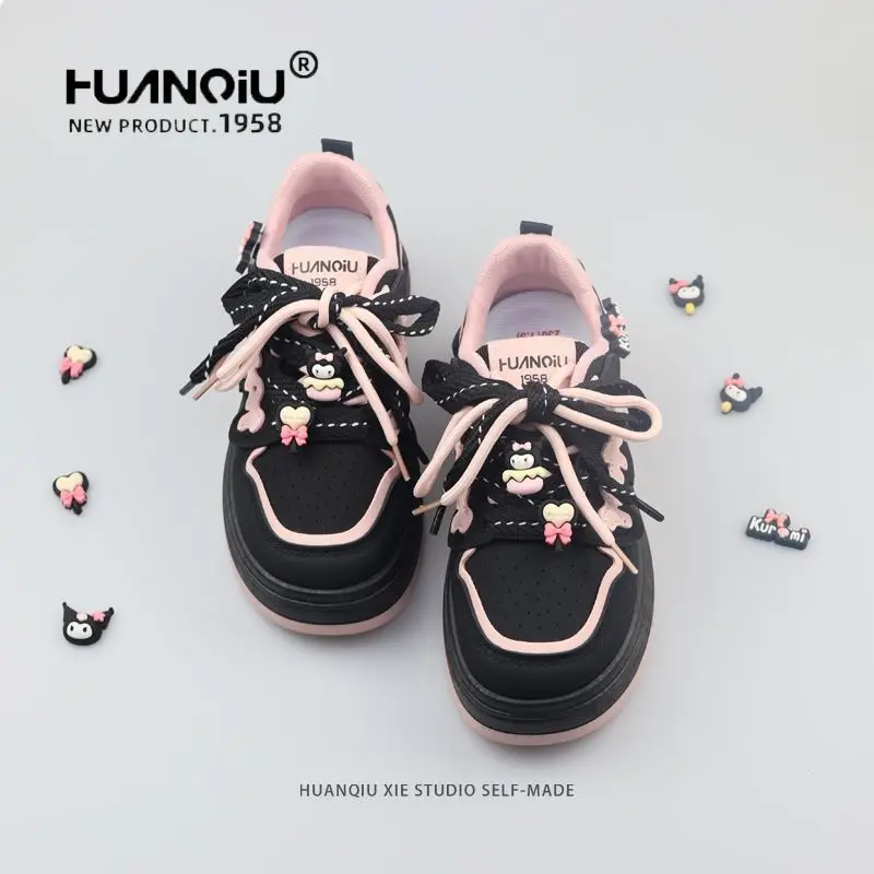 Anime Kawaii Sanrio Hello Kitty Kuromi Cartoon Women's Shoes Spring Autumn Versatile Sneakers Ins National Fashion Casual Shoes
Anime Kawaii Sanrio Hello Kitty Kuromi Cartoon Women's Shoes Spring Autumn Versatile Sneakers Ins National Fashion Casual Shoes