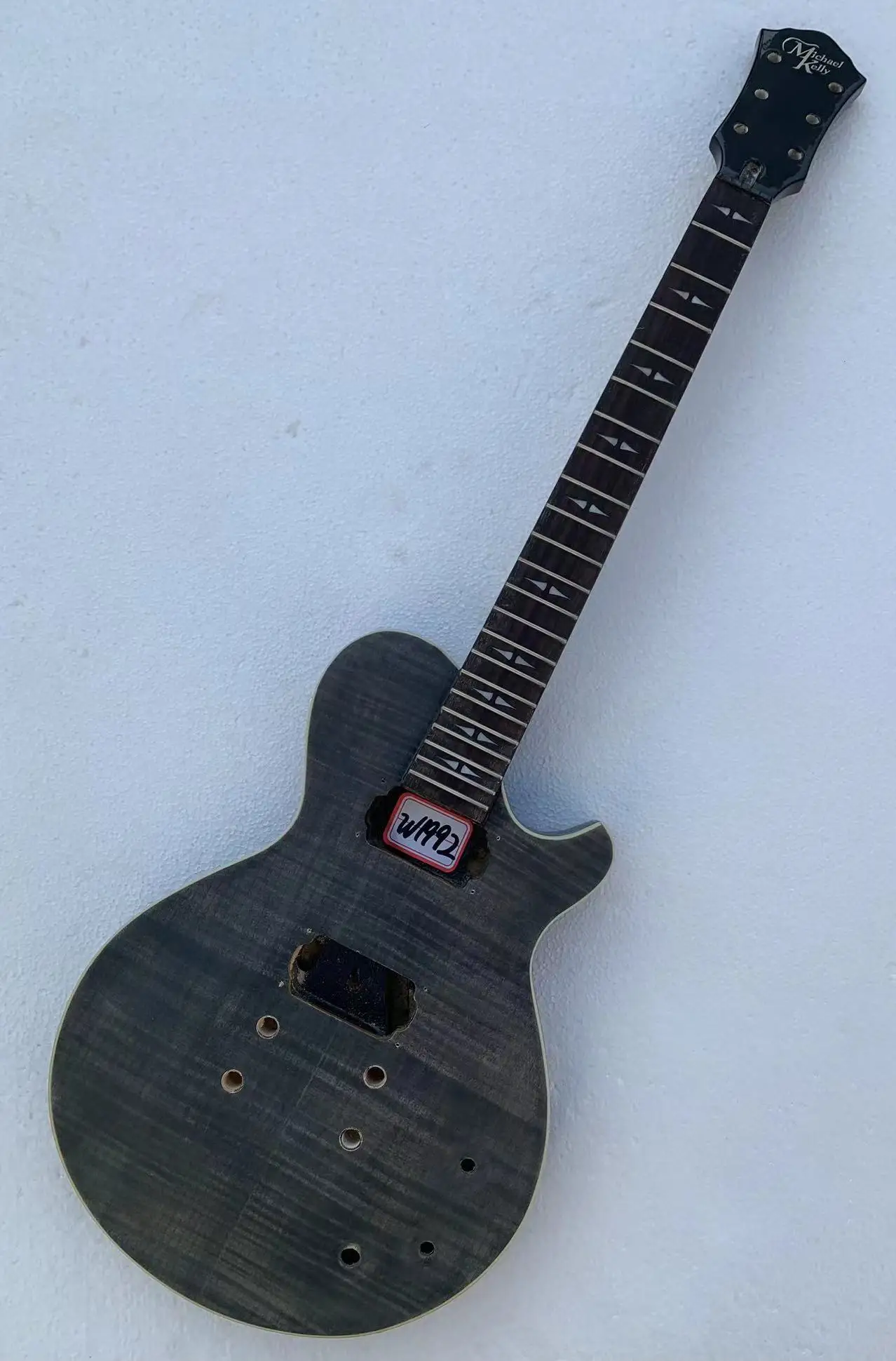 MK DIY Custom 6 Strings Electric Guitar Flame Maple Top Part Guitarra without Hardwares in Stock Discount Free Shipping W1992
MK DIY Custom 6 Strings Electric Guitar Flame Maple Top Part Guitarra without Hardwares in Stock Discount Free Shipping W1992