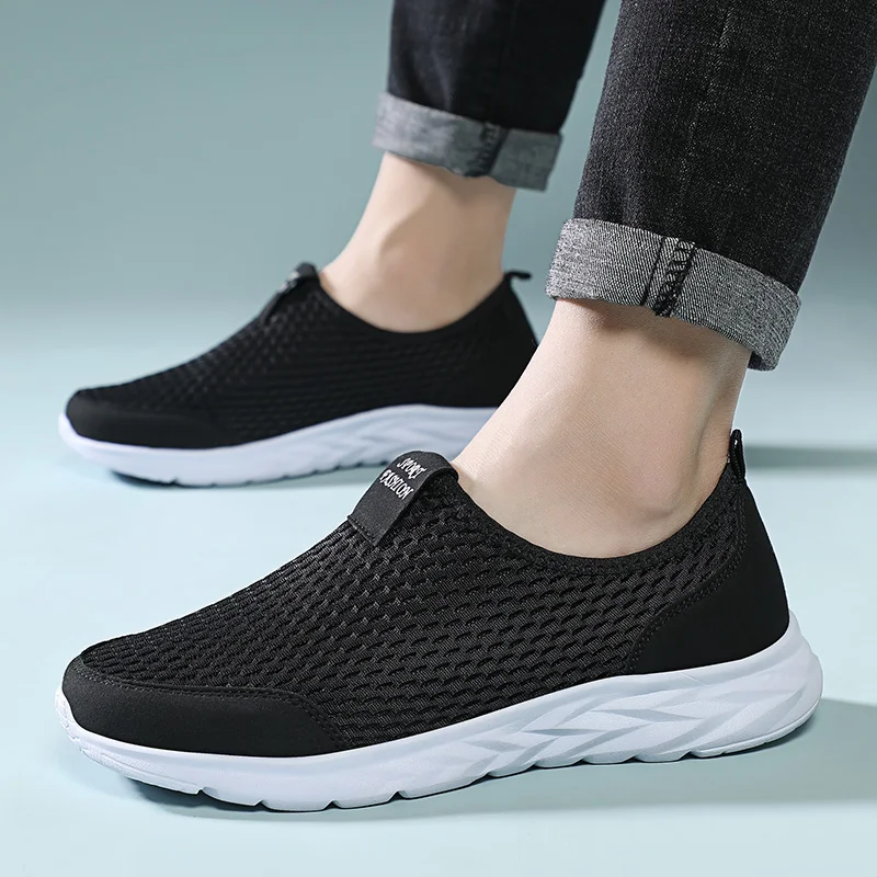 

Male Loafers Men Shoes Lightweight Tenis Masculino Wholesale Vulcanize Shoes Men Sneakers Breathable Men Casual Shoes Non-slip