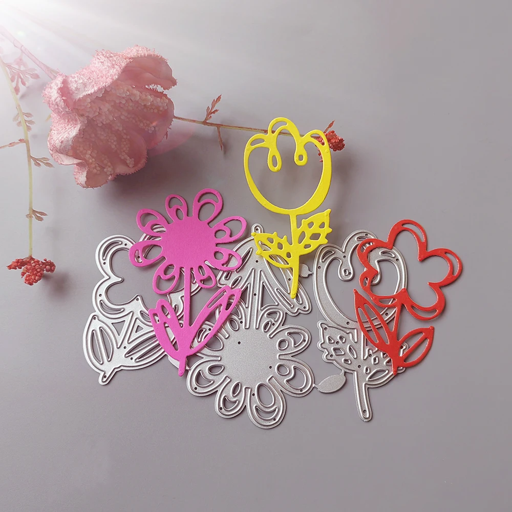 New 3 Valentine's Day roses cutting dies scrapbook decoration embossed photo album decoration card making DIY crafts
New 3 Valentine's Day roses cutting dies scrapbook decoration embossed photo album decoration card making DIY crafts