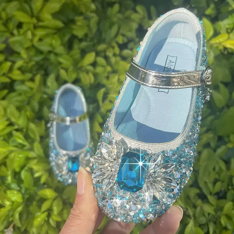 High Quality Girls Shoes 2023 Summer Rhinestones Janes Soft Princess Children Shoes for Party Wedding Aisha Blue Flat Shoes
High Quality Girls Shoes 2023 Summer Rhinestones Janes Soft Princess Children Shoes for Party Wedding Aisha Blue Flat Shoes
