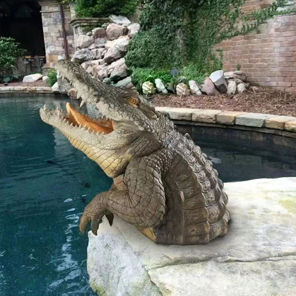 

Simulated Crocodile Head Courtyard Pond Floating Animal Ornaments Outdoor Pool Decorations Model Resin Child